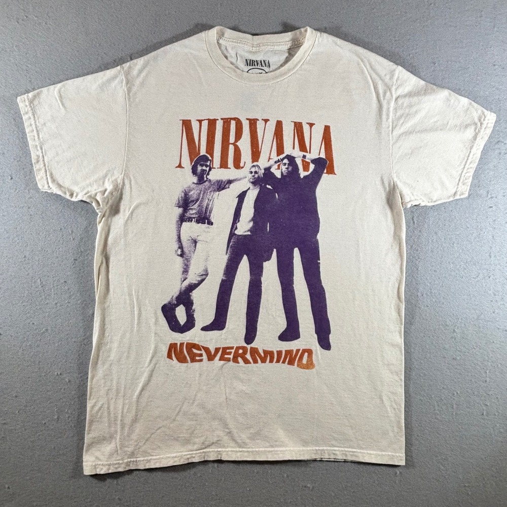 Nirvana Nevermind Band Graphic T-Shirt Cream Mens Large Kurt Cobain Rock Tee